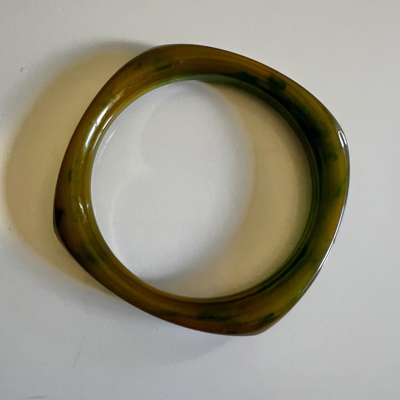Jewelry - Vintage Olive Green Bakelite Carved Bangle Bracelet Simichrome Tested